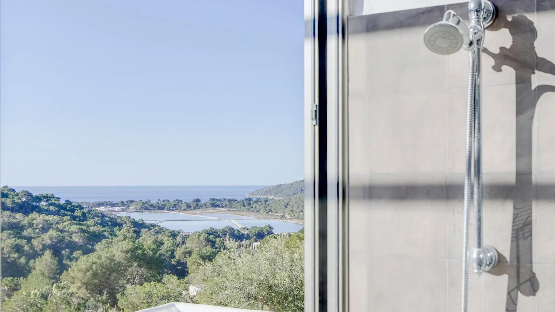 Villa Entre Ciel Et Sel Ses Salines  Spanien